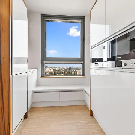 Appartement Sky In - With 2 Parking Places *